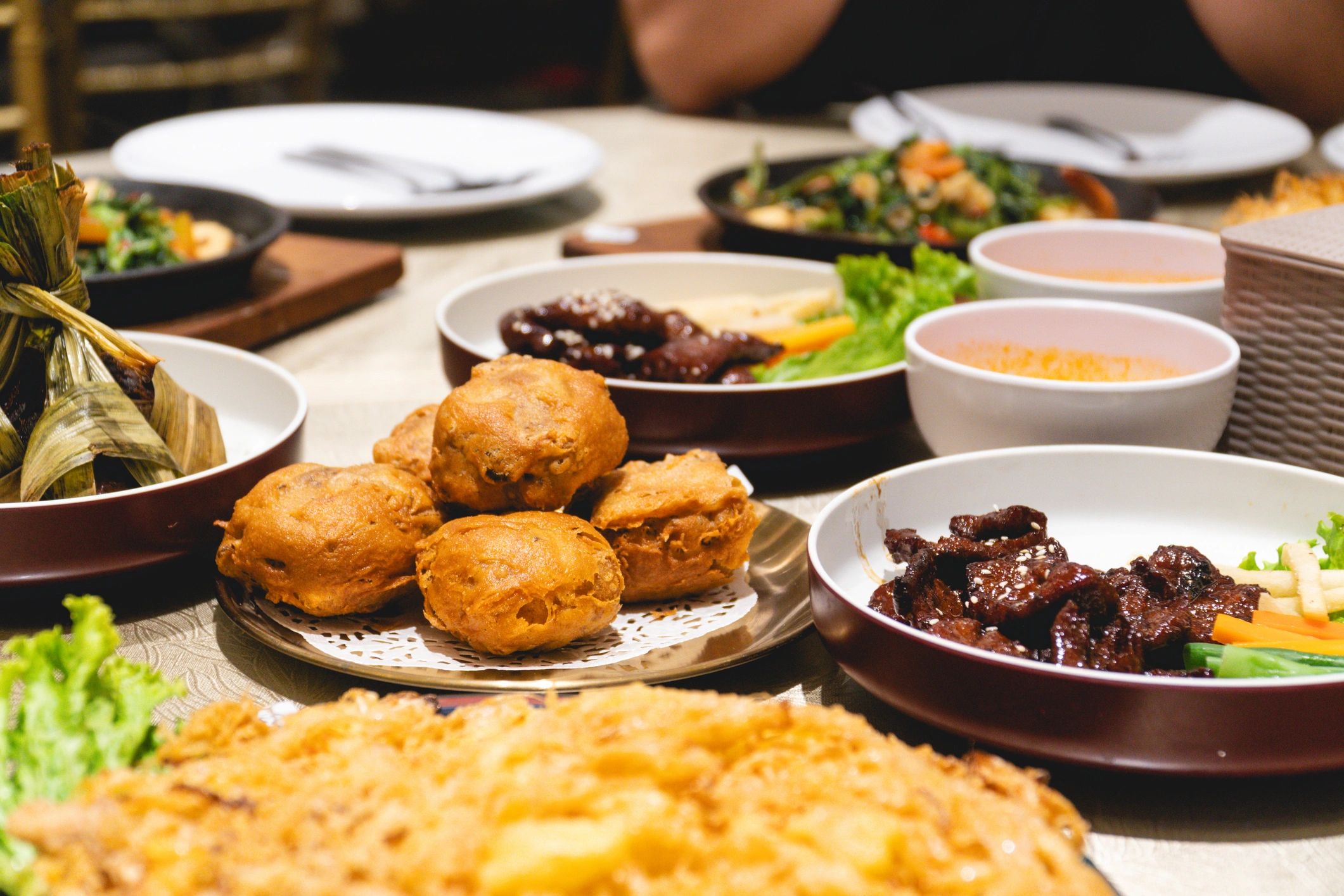 Fresh grab-and-go meal selection for workplace micro markets